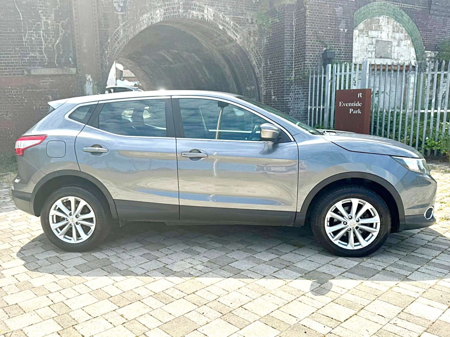 Used Nissan Qashqai 2014 for sale - 76278183: Photo 21