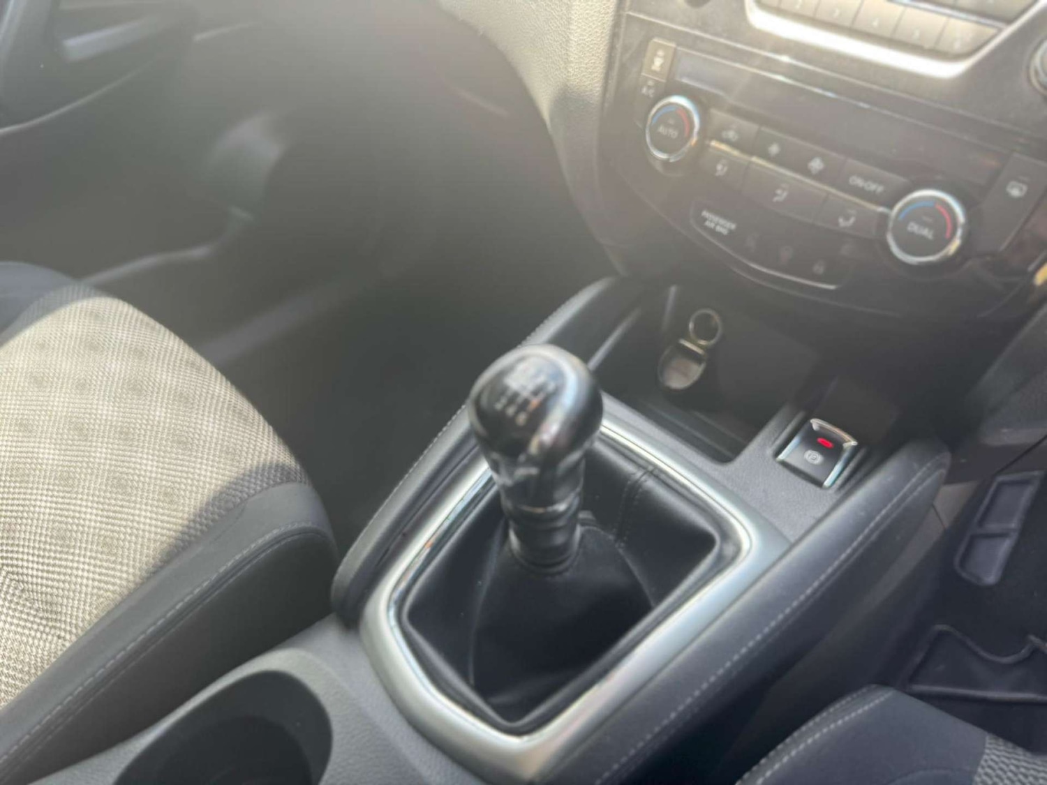 Used Nissan Qashqai 2014 for sale - 76278183: Photo 26