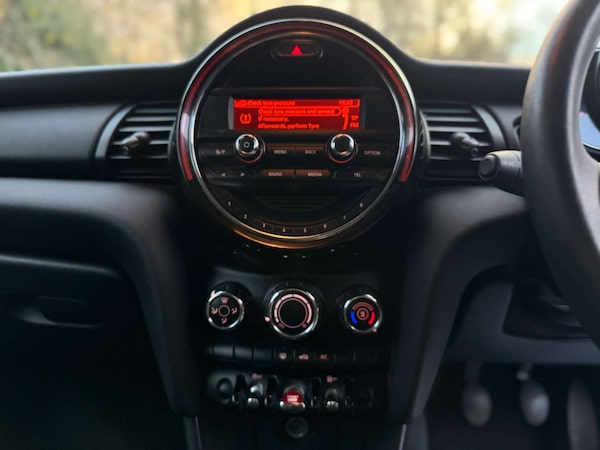 Used MINI Hatch 2015 for sale - 73841004: Photo 22
