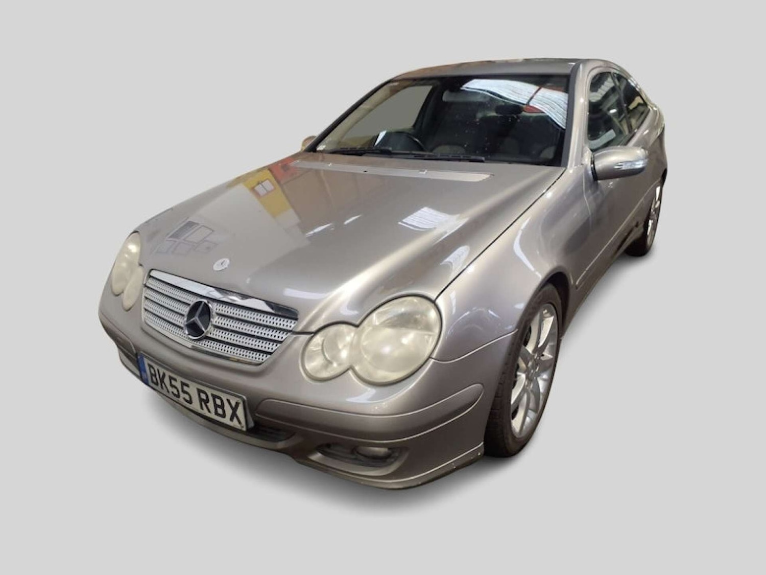 Used Mercedes-Benz C Class 2005 for sale - 77535022: Photo 2