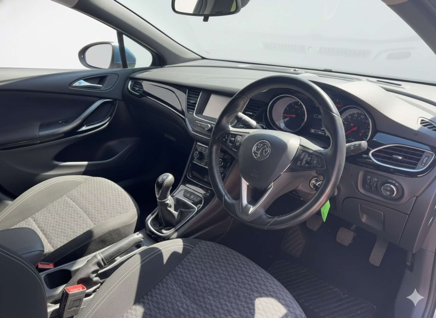 Used Vauxhall Astra 2017 for sale - 77821623: Photo 15