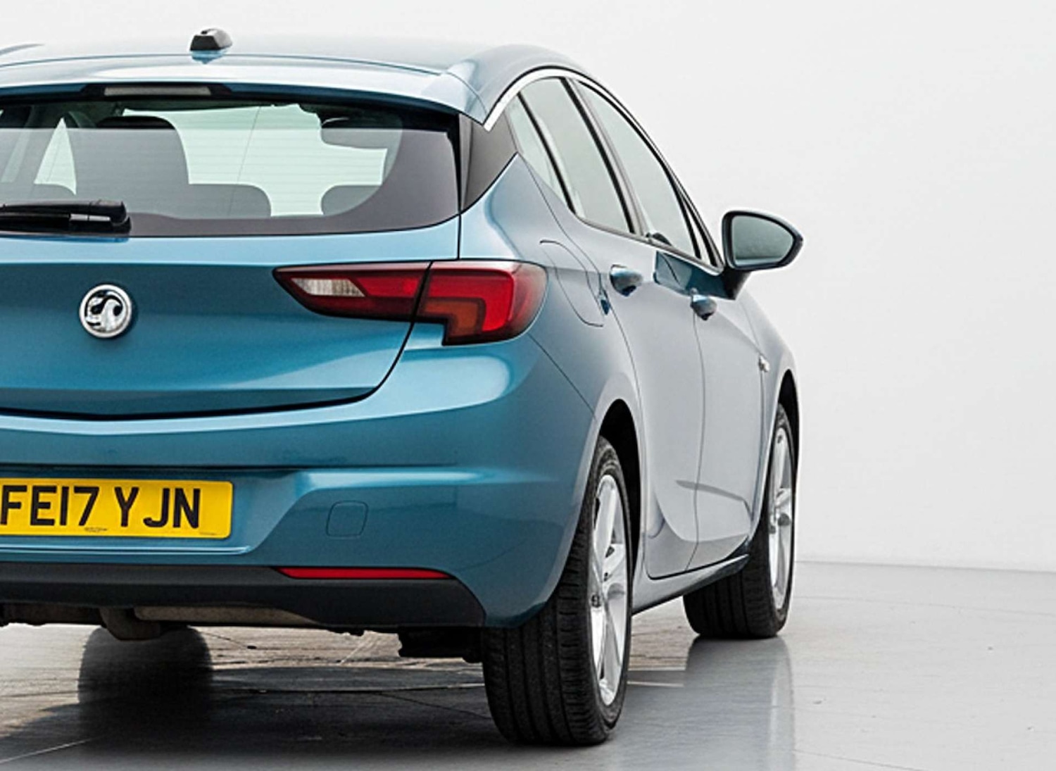 Used Vauxhall Astra 2017 for sale - 77821623: Photo 28