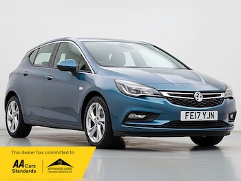 Used Vauxhall Astra 2017 for sale - 77821623: Photo