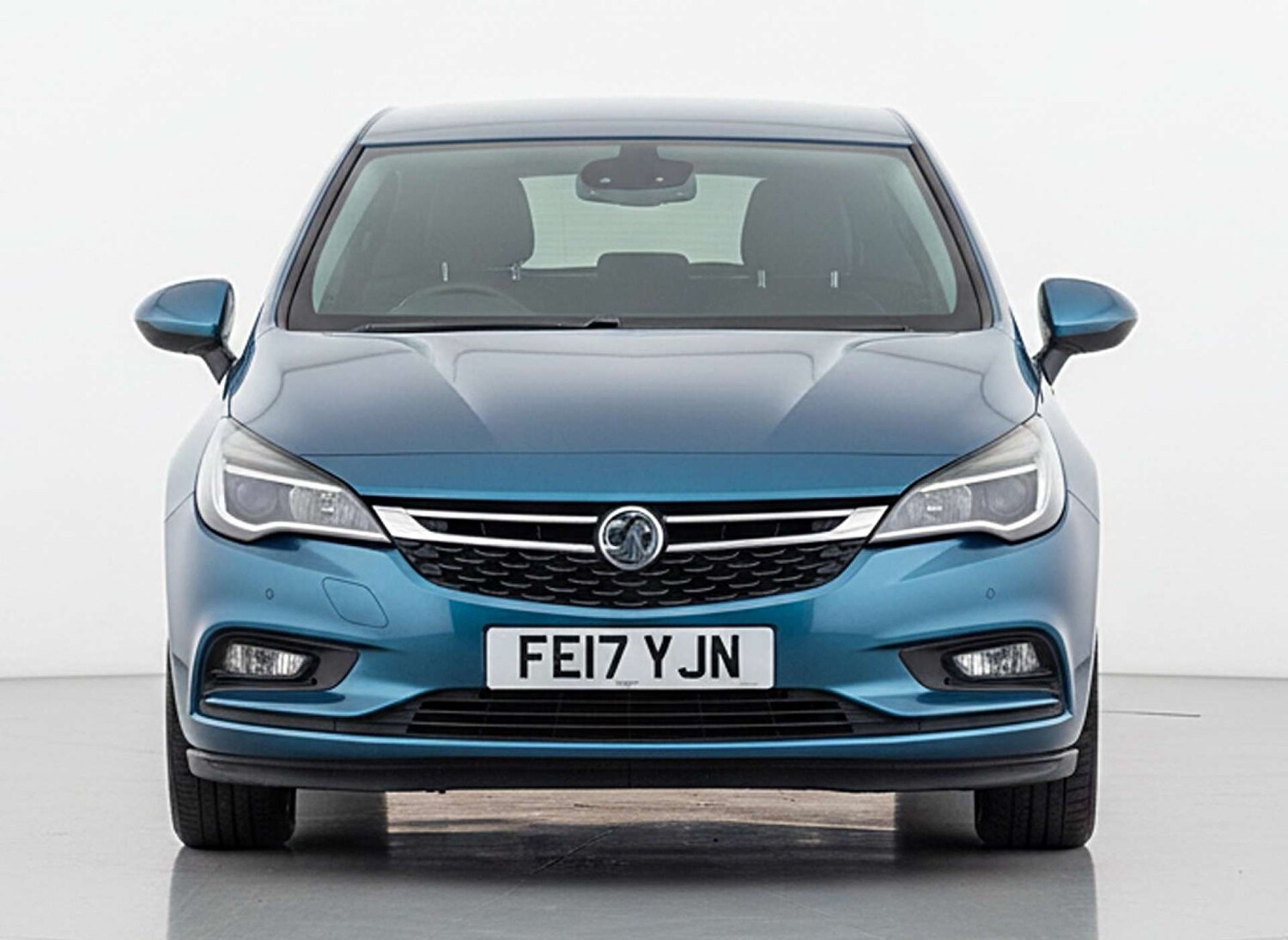 Used Vauxhall Astra 2017 for sale - 77821623: Photo 3