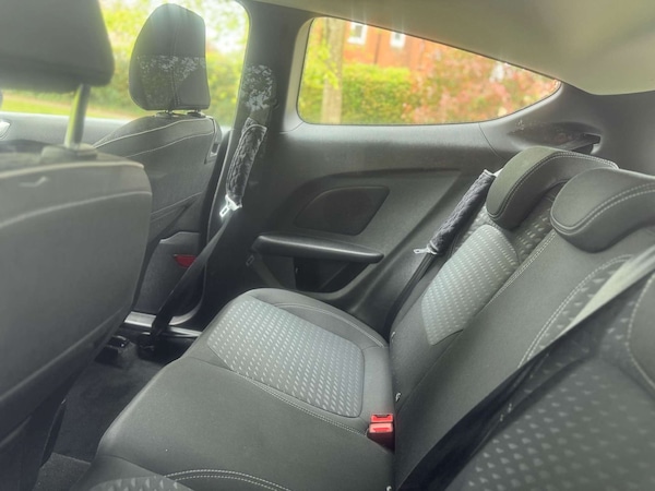 Used Ford Fiesta 2018 for sale - 76225414: Photo 32