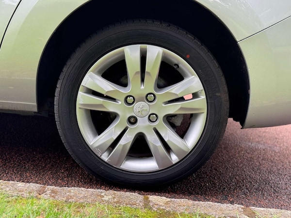 Used Peugeot 5008 2014 for sale - 76208629: Photo 13