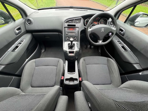 Used Peugeot 5008 2014 for sale - 76208629: Photo 18