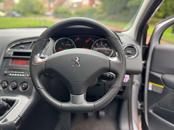 Used Peugeot 5008 2014 for sale - 76208629: Photo 19