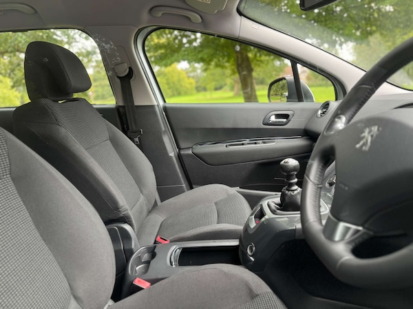 Used Peugeot 5008 2014 for sale - 76208629: Photo 22