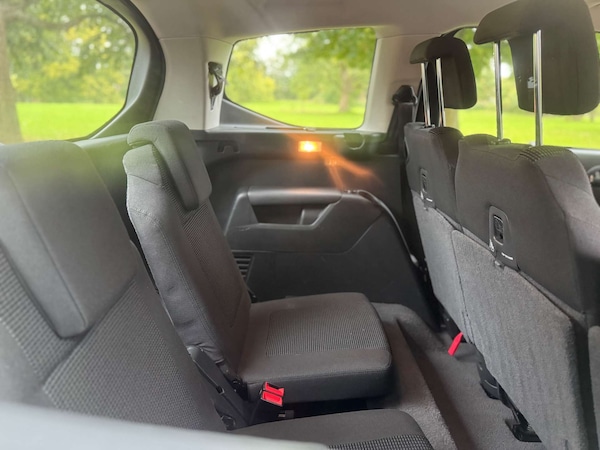 Used Peugeot 5008 2014 for sale - 76208629: Photo 27
