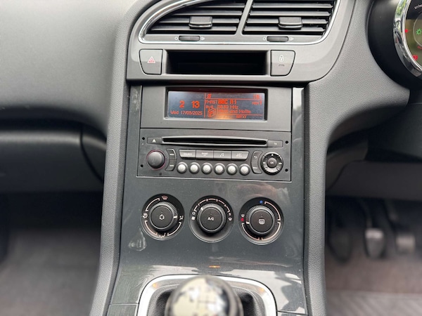 Used Peugeot 5008 2014 for sale - 76208629: Photo 28