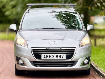Used Peugeot 5008 2014 for sale - 76208629: Photo 2