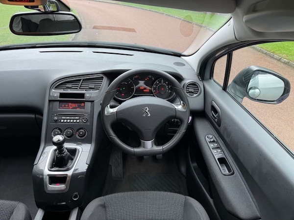 Used Peugeot 5008 2014 for sale - 76208629: Photo 39
