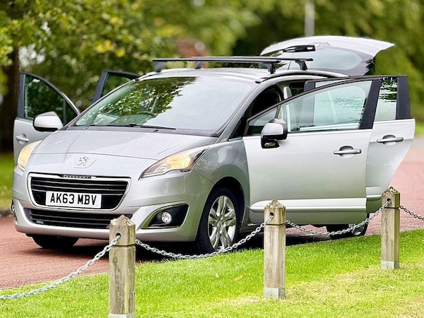 Used Peugeot 5008 2014 for sale - 76208629: Photo 3