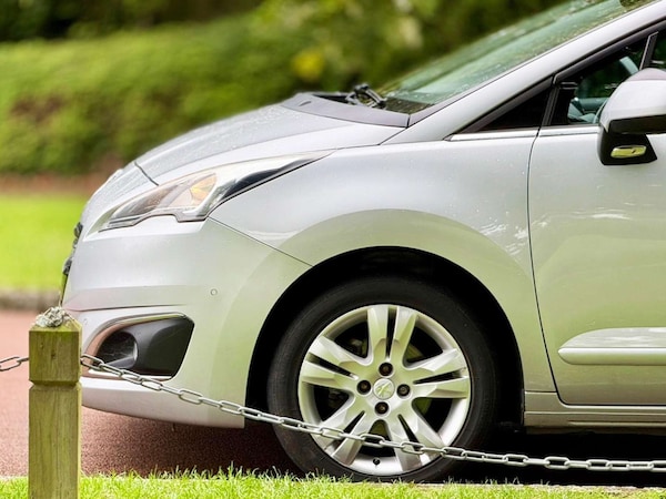 Used Peugeot 5008 2014 for sale - 76208629: Photo 48