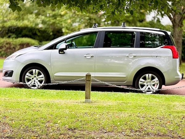 Used Peugeot 5008 2014 for sale - 76208629: Photo 55