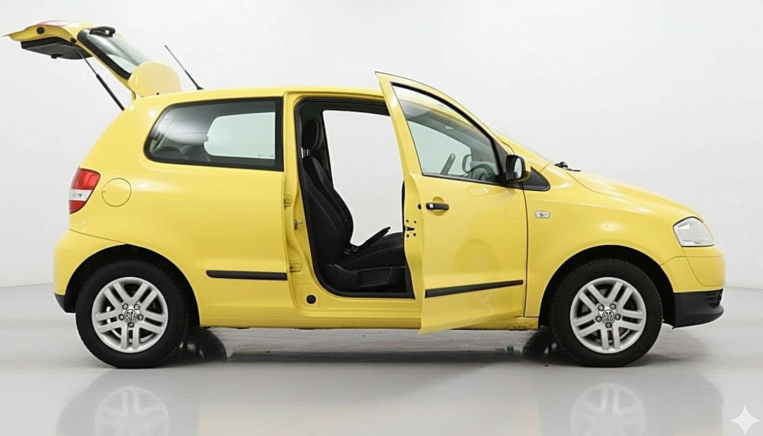 Used Volkswagen Fox 2011 for sale - 77035674: Photo 5