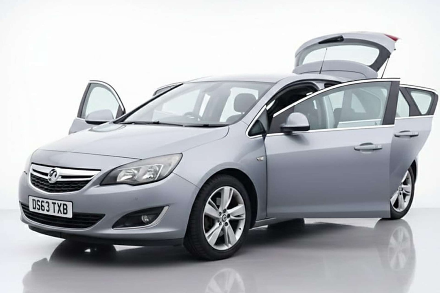 Used Vauxhall Astra 2013 for sale - 77417564: Photo 14