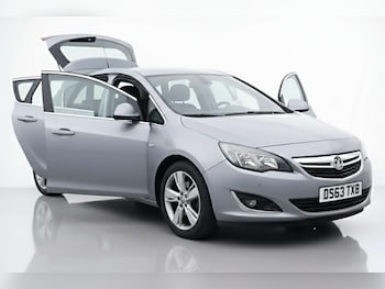 Used Vauxhall Astra 2013 for sale - 77417564: Photo