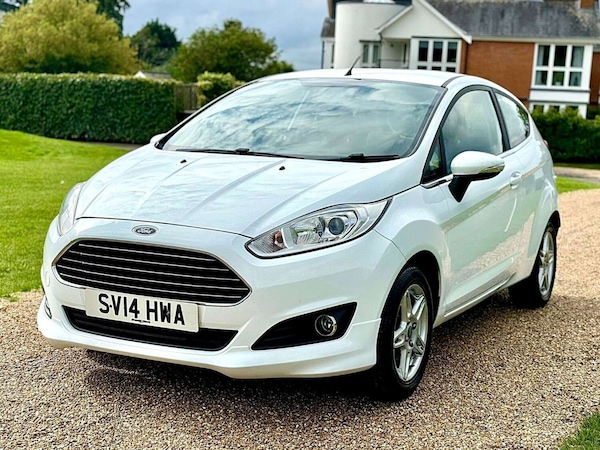 Used Ford Fiesta 2014 for sale - 76208630: Photo 14