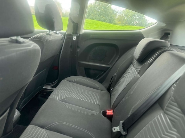 Used Ford Fiesta 2014 for sale - 76208630: Photo 32