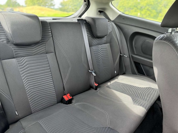 Used Ford Fiesta 2014 for sale - 76208630: Photo 36