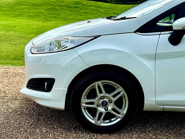 Used Ford Fiesta 2014 for sale - 76208630: Photo 41