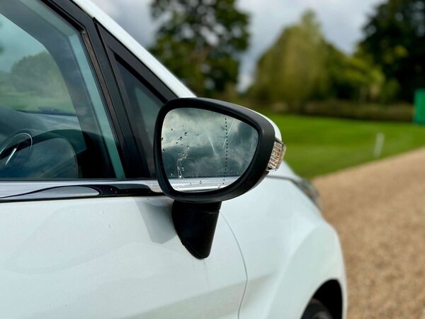 Used Ford Fiesta 2014 for sale - 76208630: Photo 48