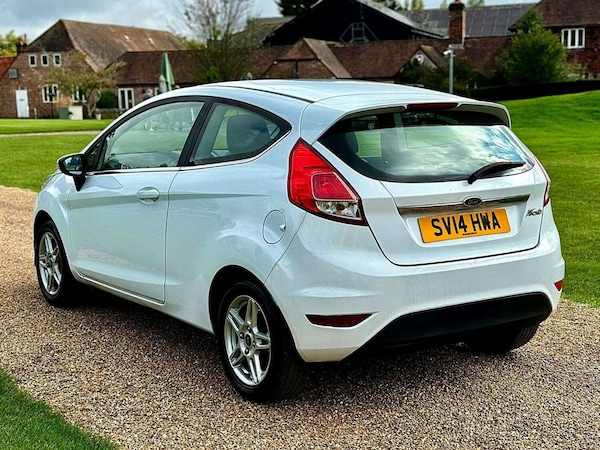 Used Ford Fiesta 2014 for sale - 76208630: Photo 4
