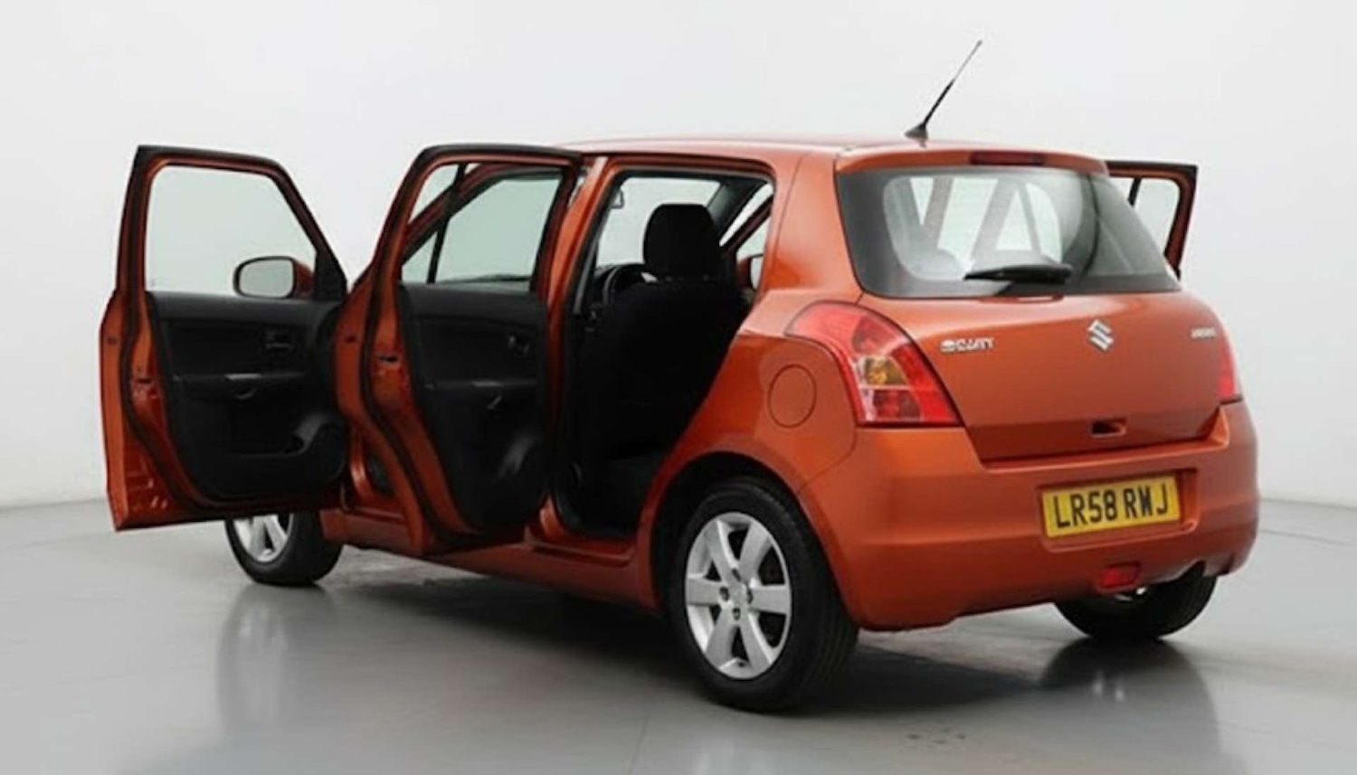 Used Suzuki Swift 2008 for sale - 77272743: Photo 5