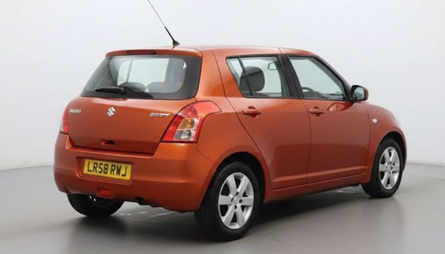 Used Suzuki Swift 2008 for sale - 77272743: Photo 9