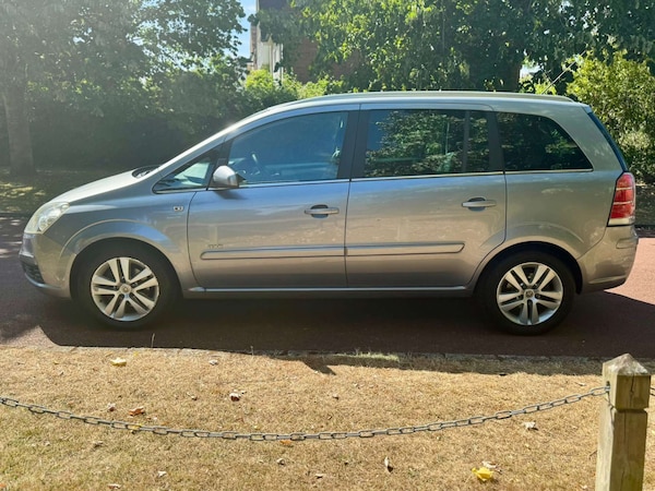 Used Vauxhall Zafira 2007 for sale - 75413920: Photo 12