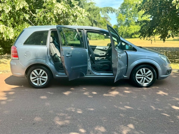 Used Vauxhall Zafira 2007 for sale - 75413920: Photo 18