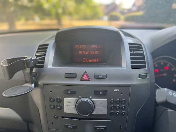 Used Vauxhall Zafira 2007 for sale - 75413920: Photo 48