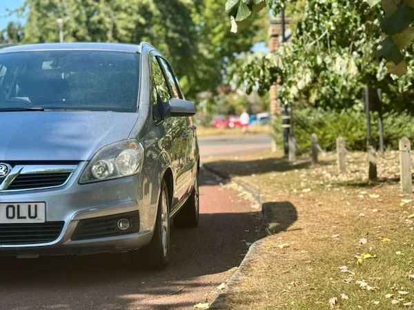 Used Vauxhall Zafira 2007 for sale - 75413920: Photo 9