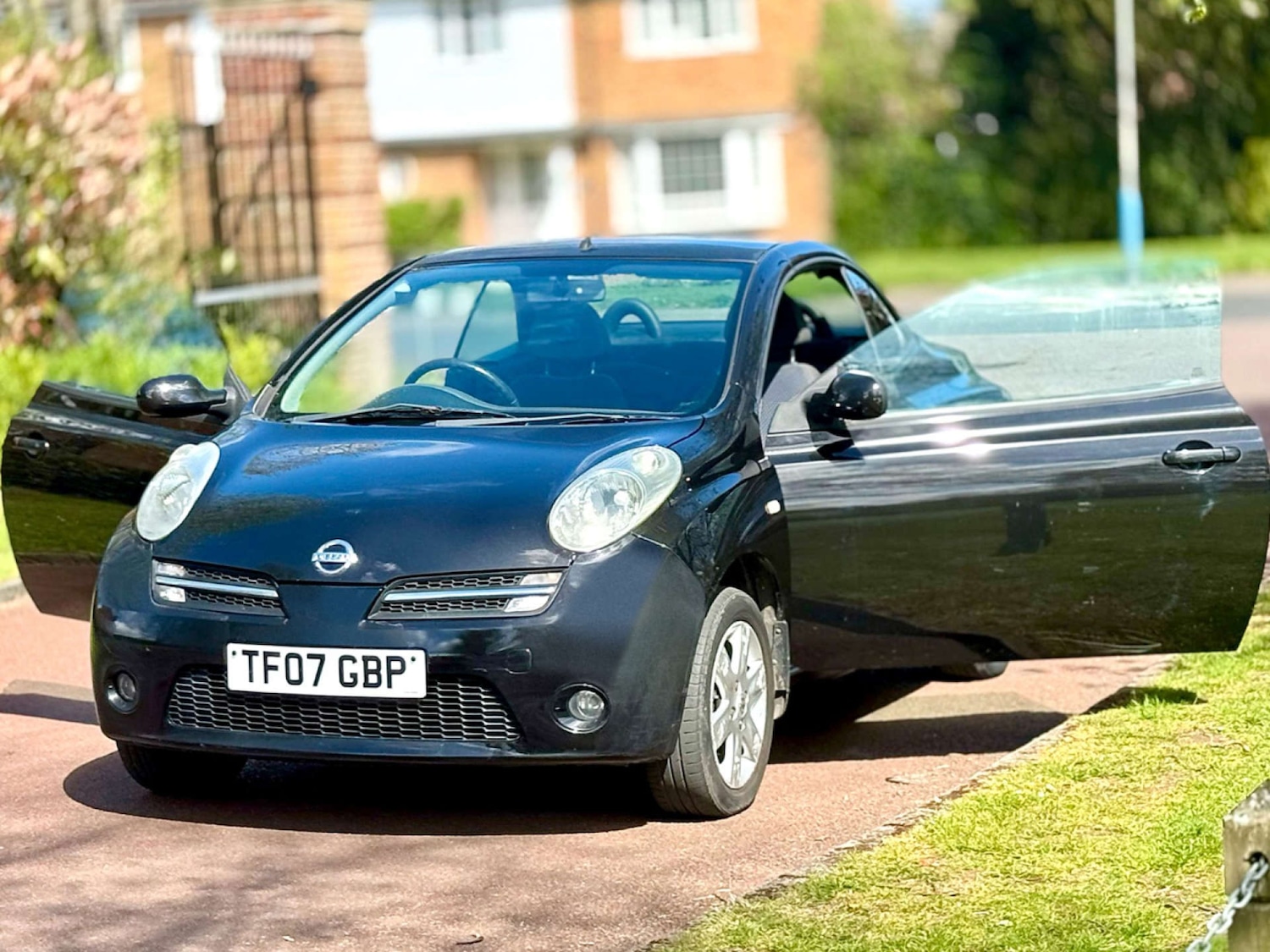 Nissan Micra 2007 - 1.4 Urbis C+C 2dr - Image 32