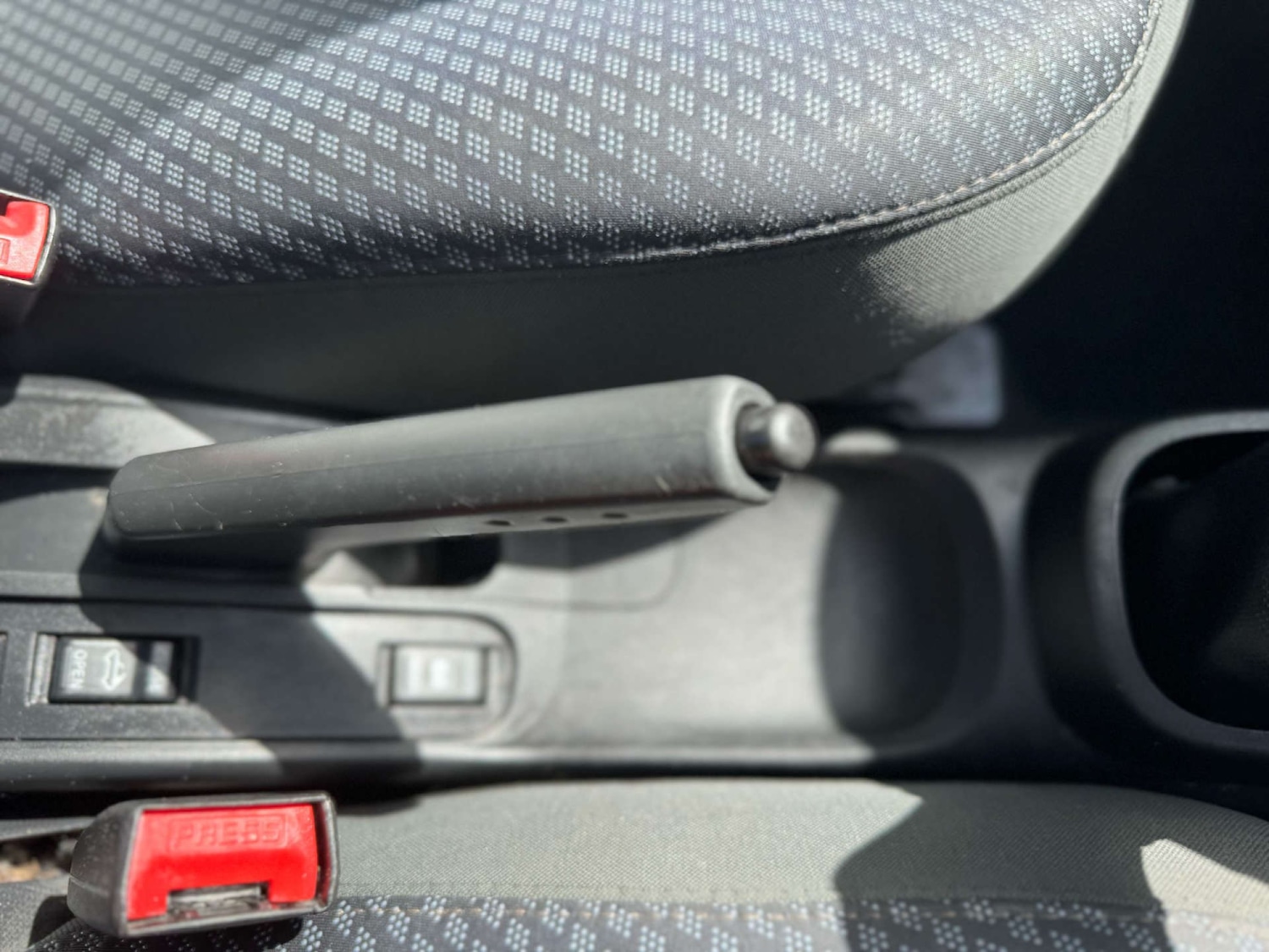 Nissan Micra 2007 - 1.4 Urbis C+C 2dr - Image 41