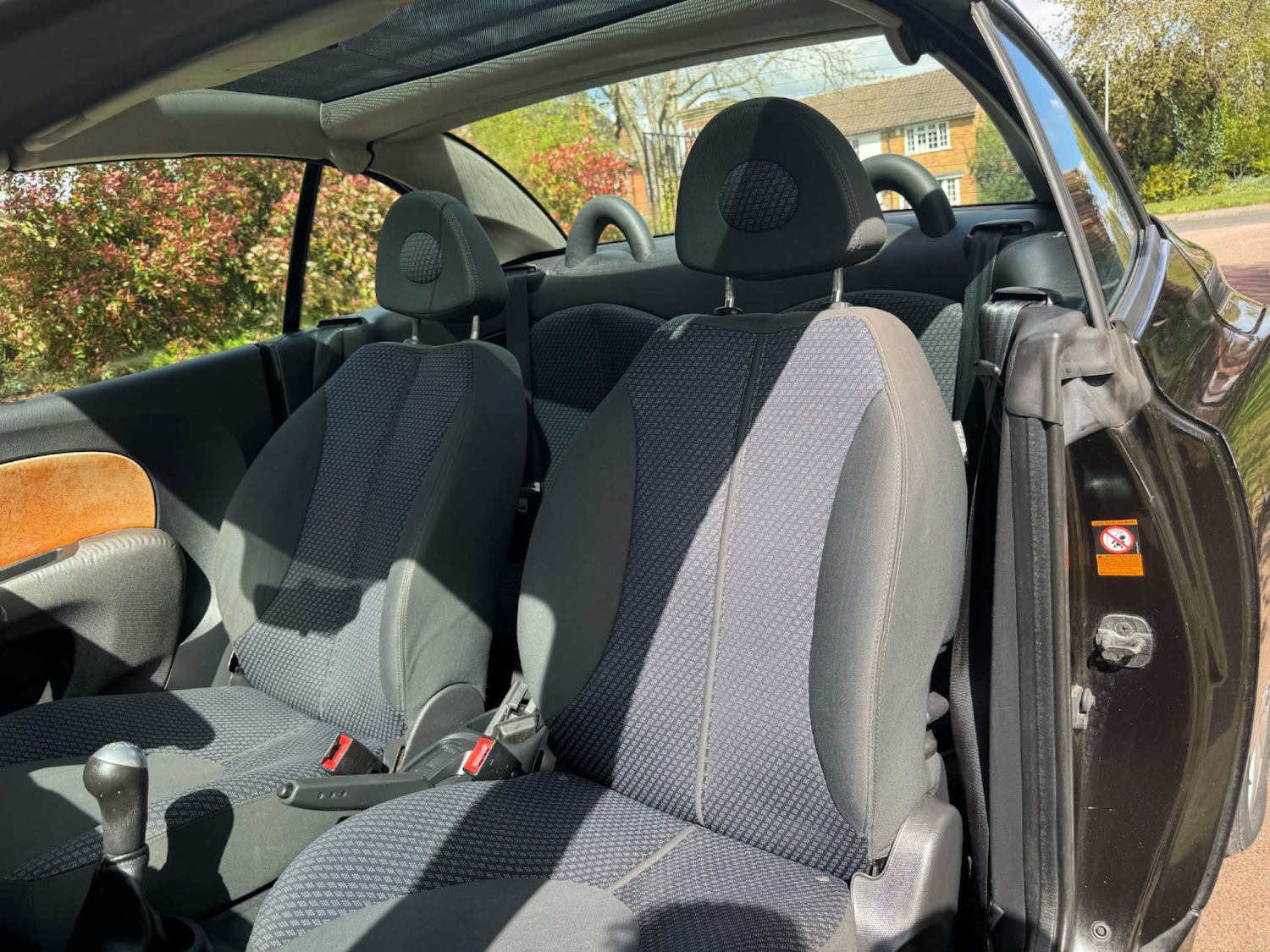 Nissan Micra 2007 - 1.4 Urbis C+C 2dr - Image 47