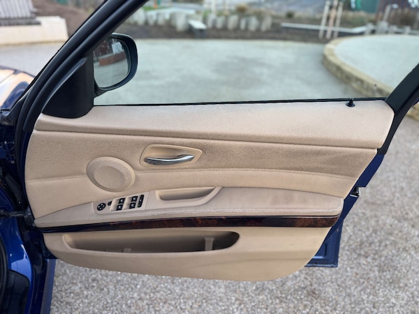 Used BMW 3 Series 2009 for sale - 73840865: Photo 37