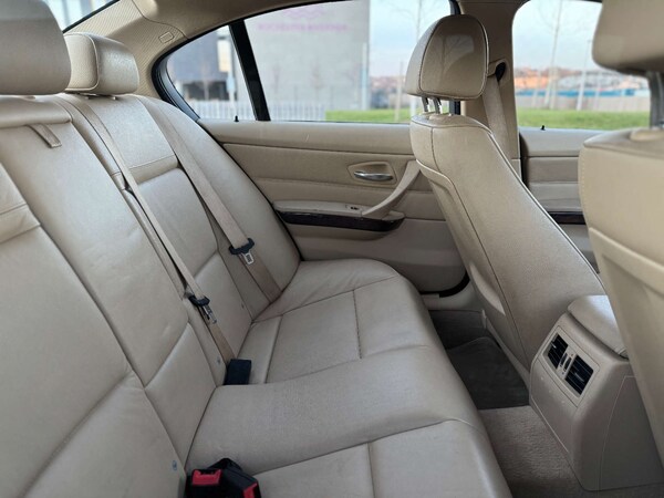 Used BMW 3 Series 2009 for sale - 73840865: Photo 53