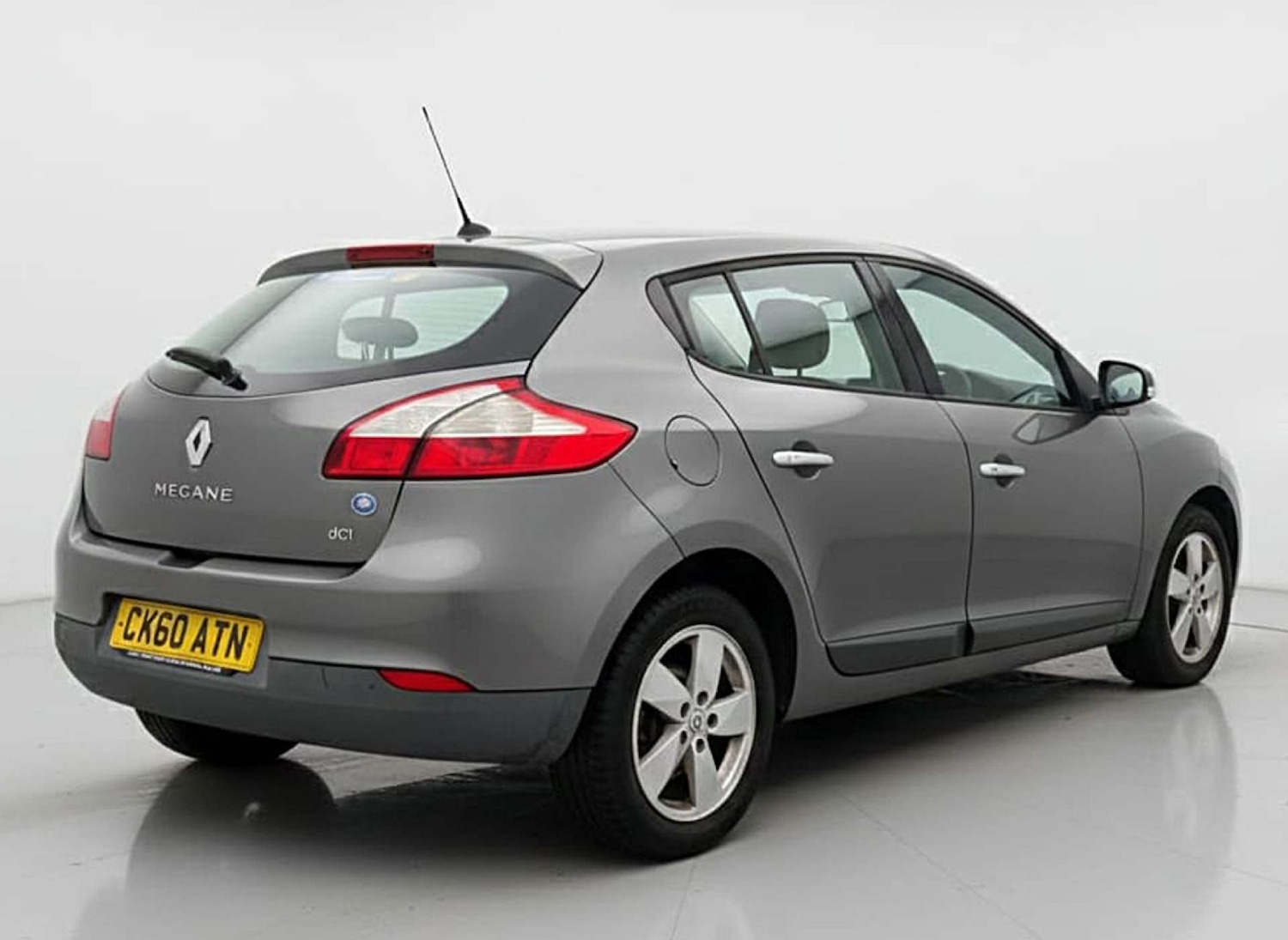 Used Renault Megane 2010 for sale - 77409803: Photo 3