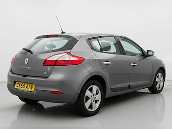 Used Renault Megane 2010 for sale - 77409803: Photo