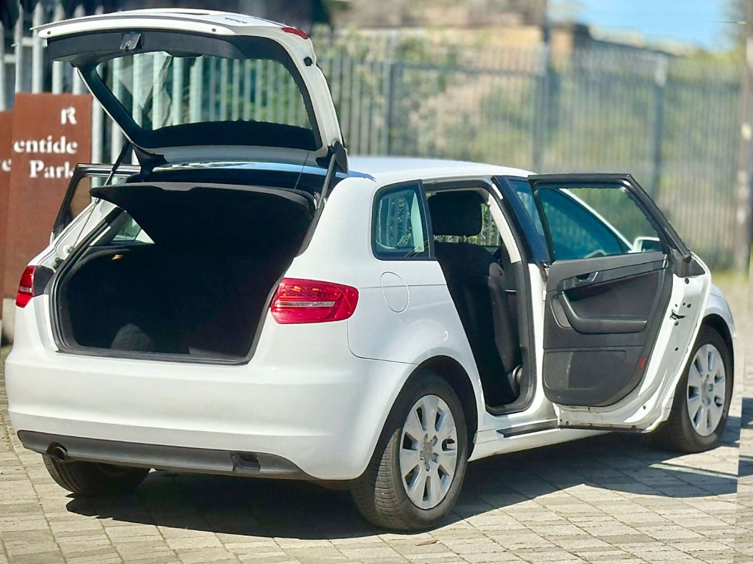 Vehicle 21