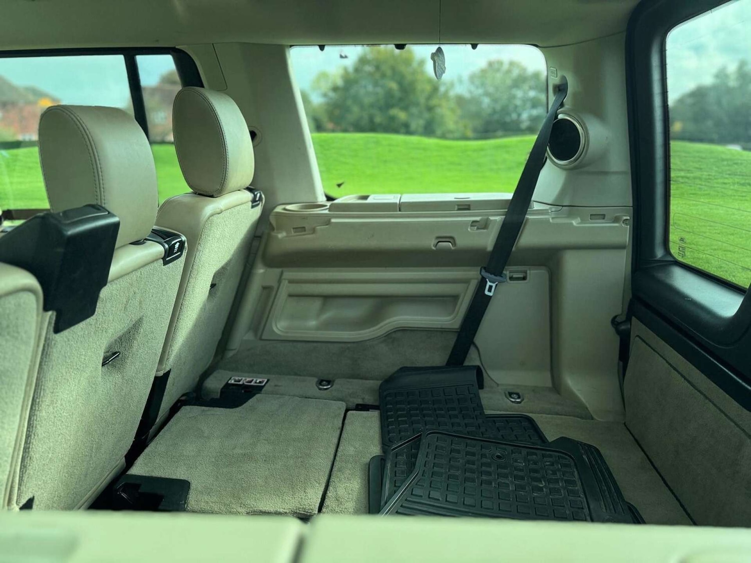 Used Land Rover Discovery 2010 for sale - 76602130: Photo 35