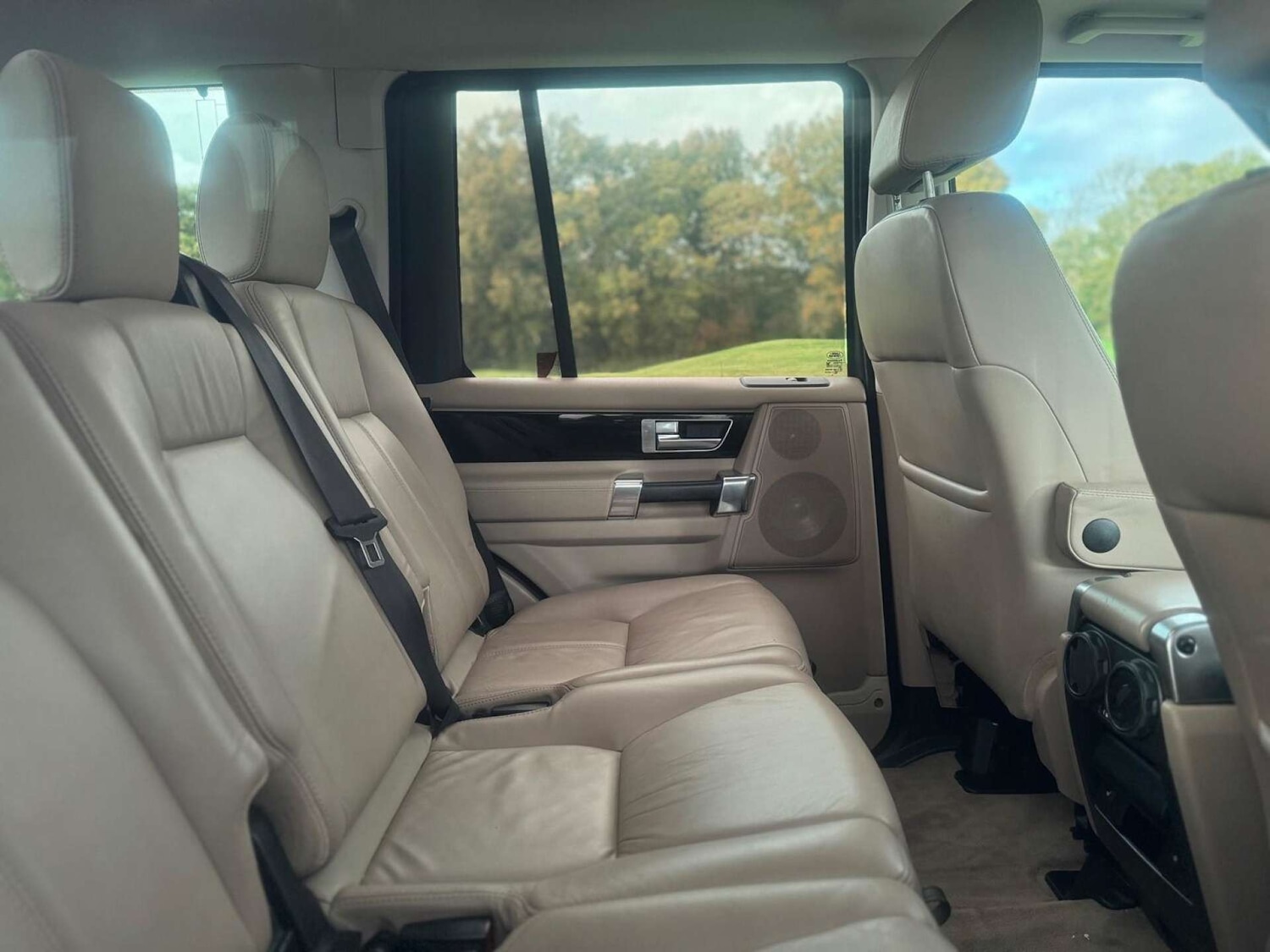 Used Land Rover Discovery 2010 for sale - 76602130: Photo 55