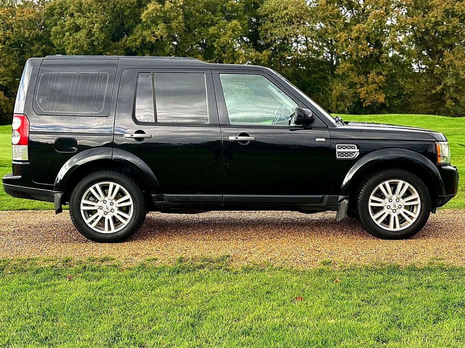 Used Land Rover Discovery 2010 for sale - 76602130: Photo 9