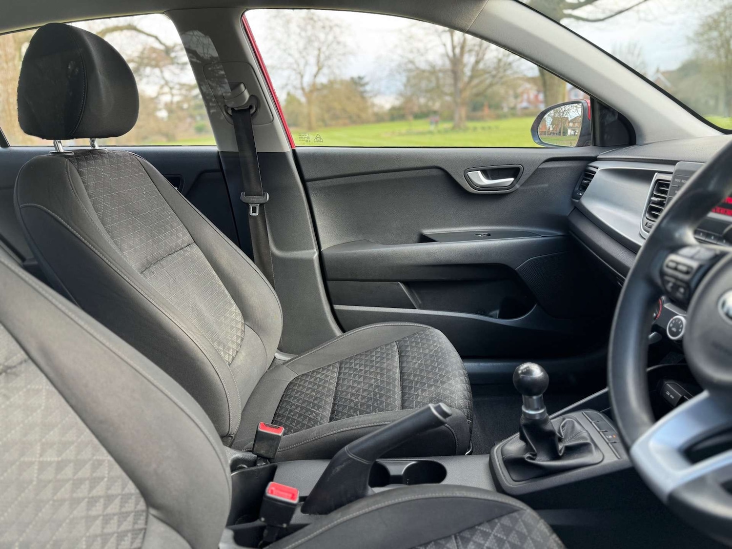 Used Kia Rio 2019 for sale - 76601401: Photo 28