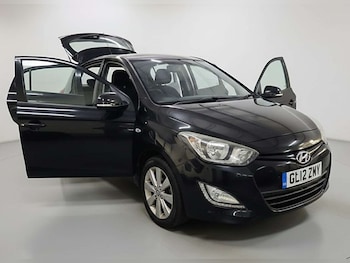 Used Hyundai i20 2012 for sale - 77434672: Photo