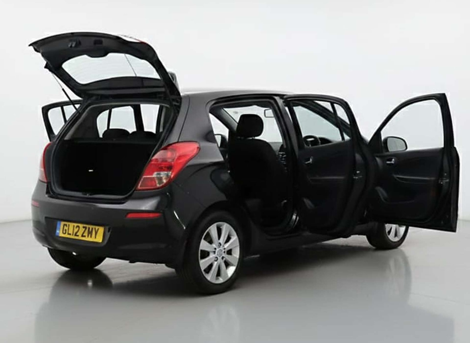 Used Hyundai i20 2012 for sale - 77434672: Photo 4