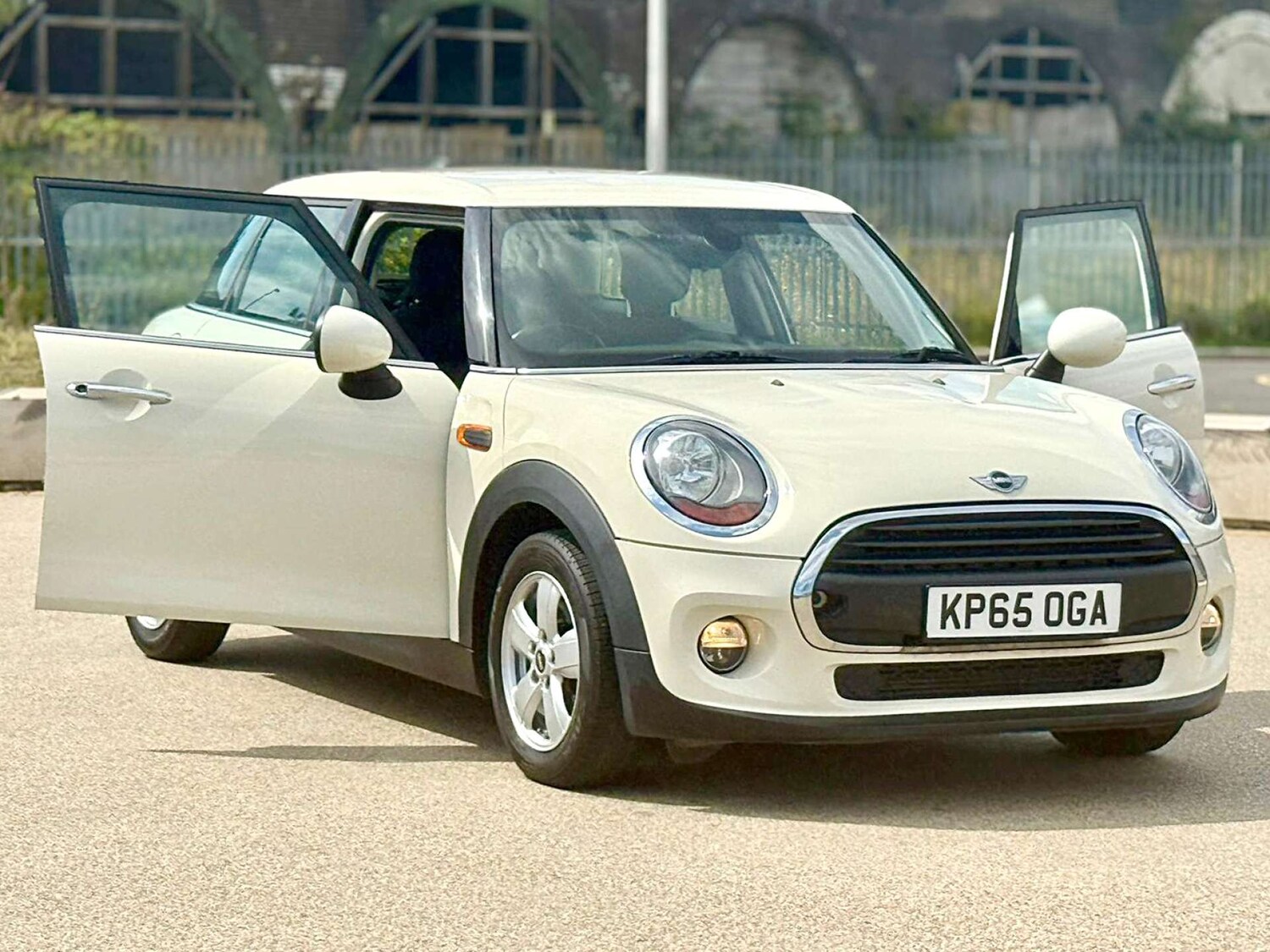 Vehicle 28